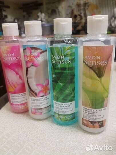 Гель для душа avon