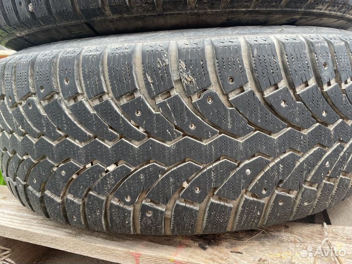 Formula Ice 215/70 R16 100T