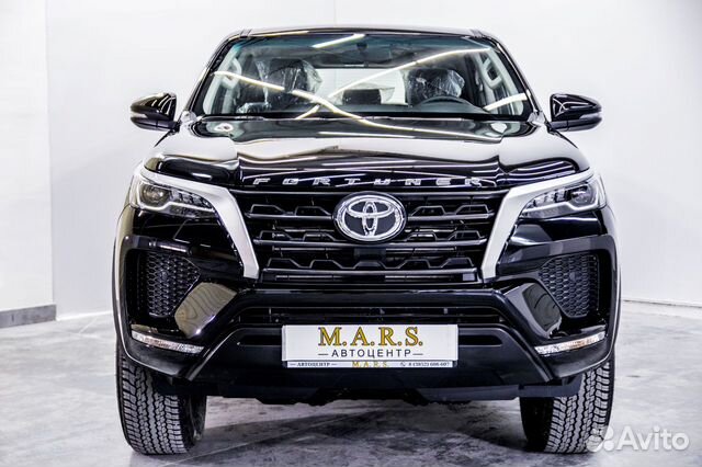 Toyota Fortuner 2.4 AT, 2022, 100 км