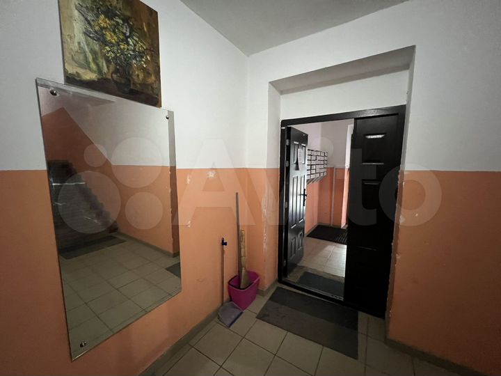 1-к. квартира, 53 м², 1/5 эт.