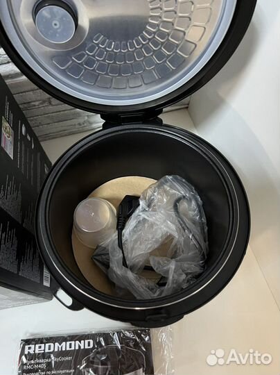 Мультиварка Redmond