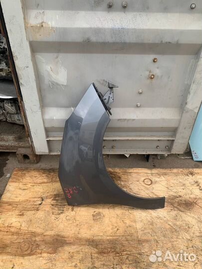 Крыло переднее правое Citroen C3 A51 DS3