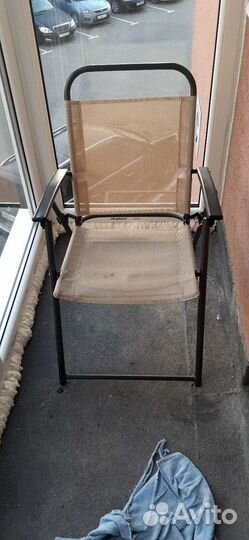 Стол,3стула и зонтик