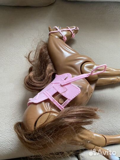 Лошадки игрушечные