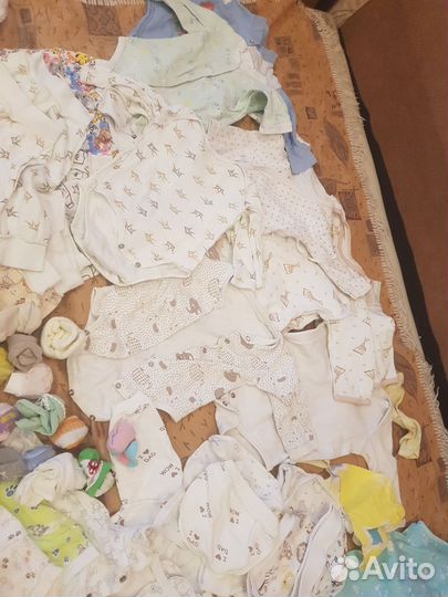 Большой пакет одежды на ребенка 2-6 месяцев