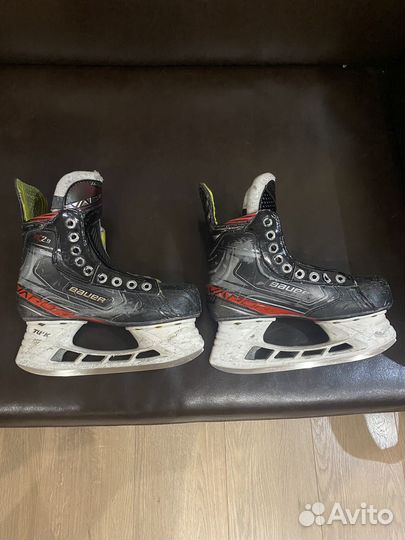 Хоккейные коньки bauer