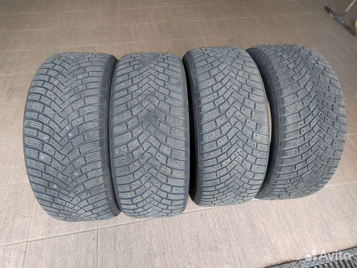 Continental IceContact 3 235/50 R18