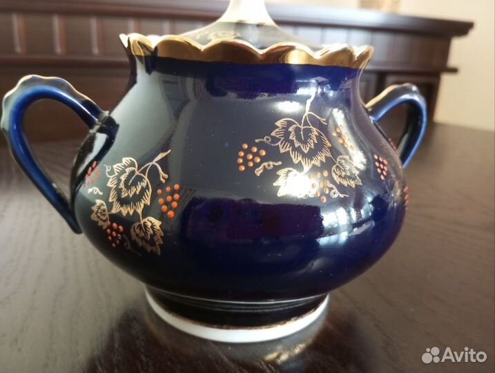 Сахарница, молочник, сервиз, стаканы-сапожки