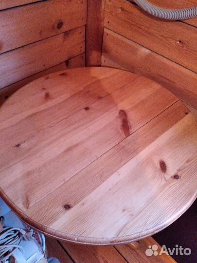 Столик якутский