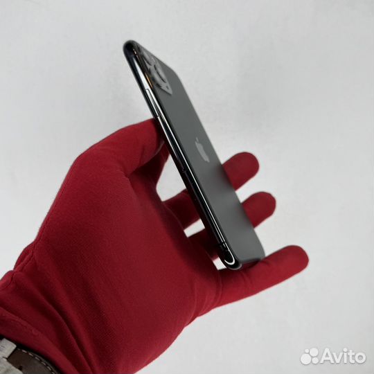 iPhone 11 Pro, 64 ГБ