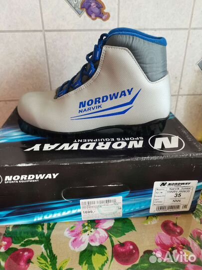 Лыжные ботинки детские