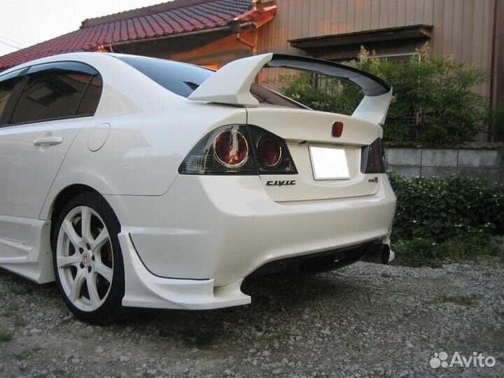 Honda Civic 4D обвес Bomex