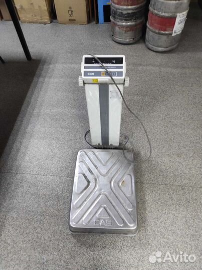 Весы напольные электронные