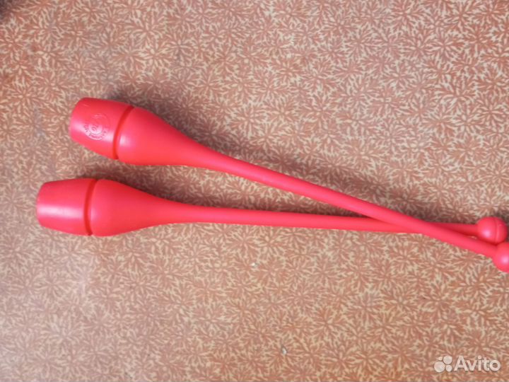 Купальник и булавы