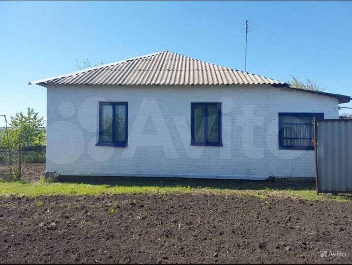 Дом 52 м² на участке 20 сот.