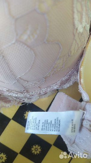 Бюстгальтер