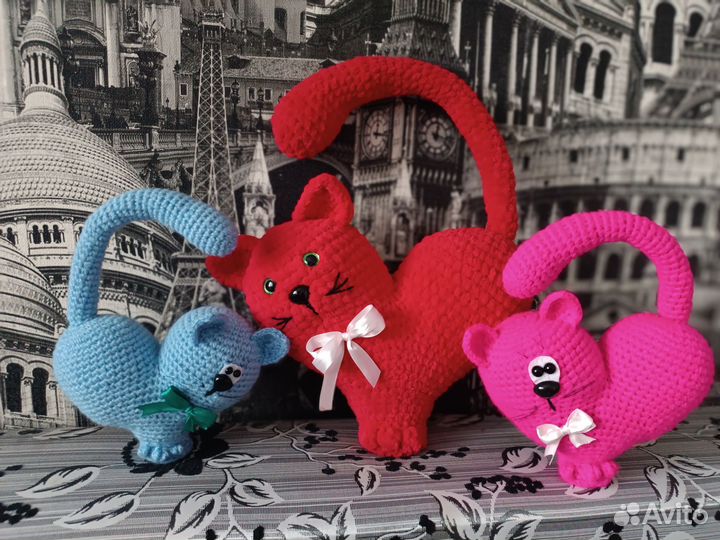 Котик сердце вязаный крючком