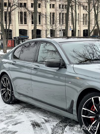 Аренда BMW 740D XDrive +