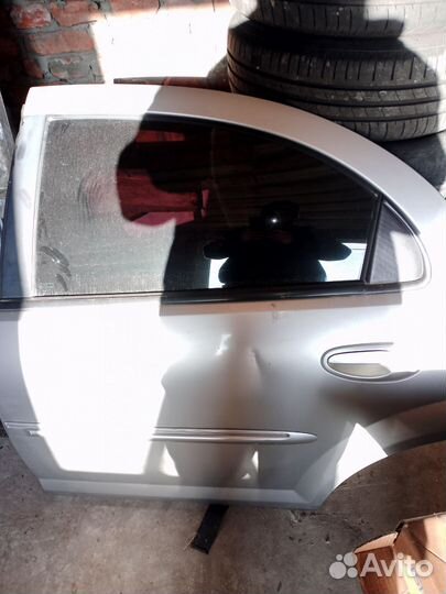 Дверь задняя левая