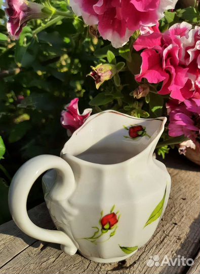 Сливочник фарфор Вербилки