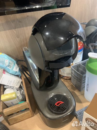 Кофеварка dolce gusto
