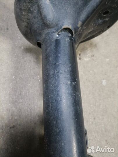 Амортизатор подвески задний левый Hyundai Elantra