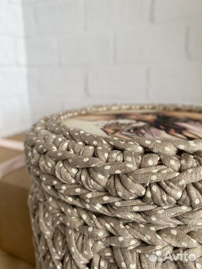 Корзина с крышкой