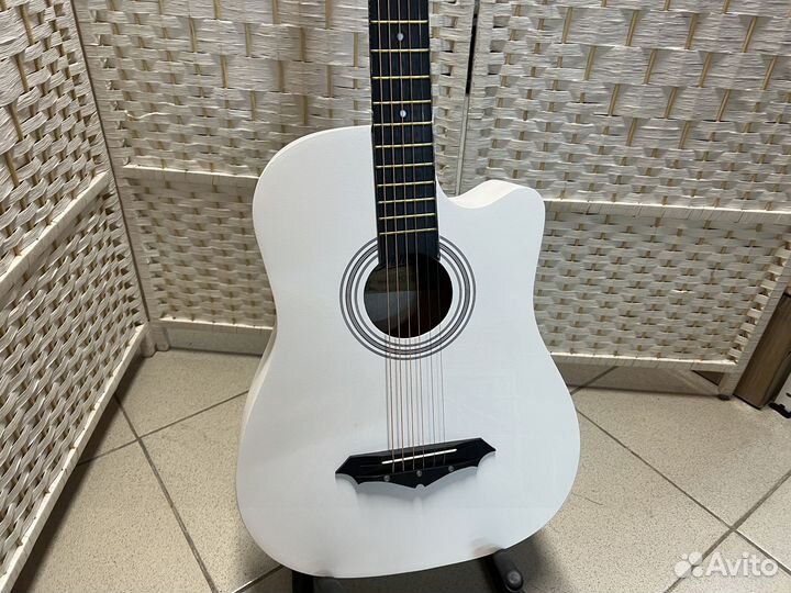 Гитара Акустика