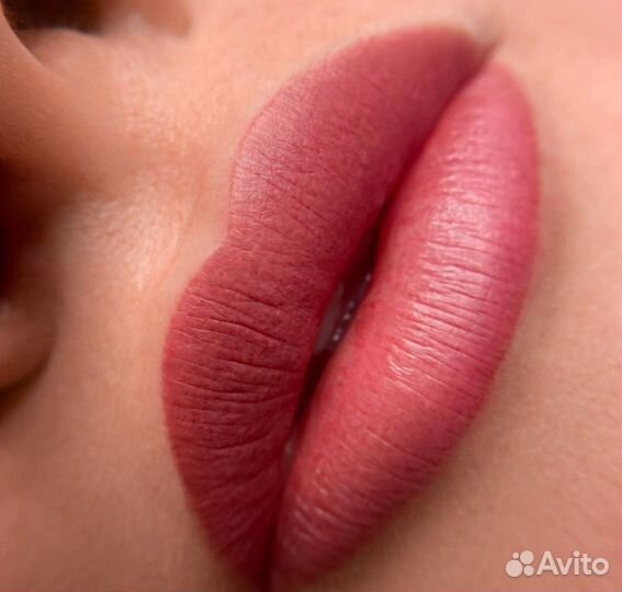 Перманентный макияж бровей губ и век татуаж