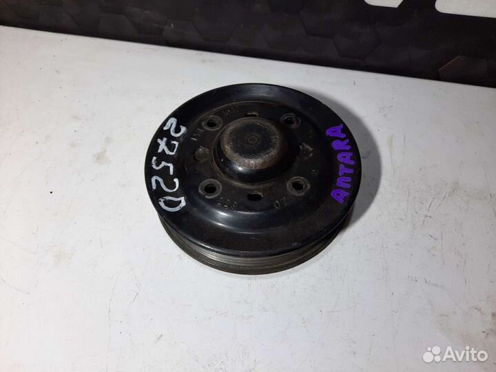 Шкив водяного насоса (помпы) Opel Antara 3.2