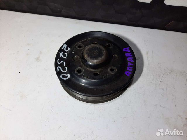 Шкив водяного насоса (помпы) Opel Antara 3.2
