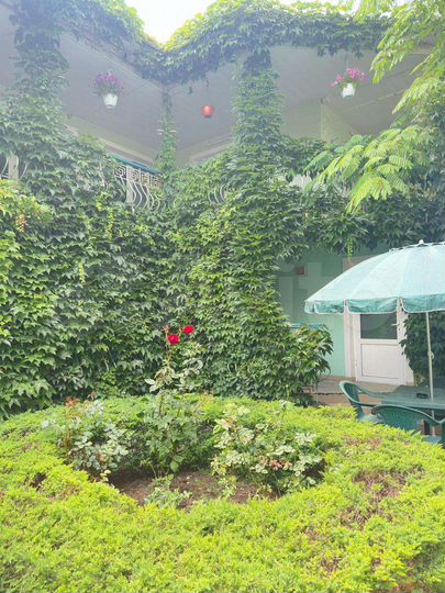 Комната 16 м² в 5-к., 1/2 эт.