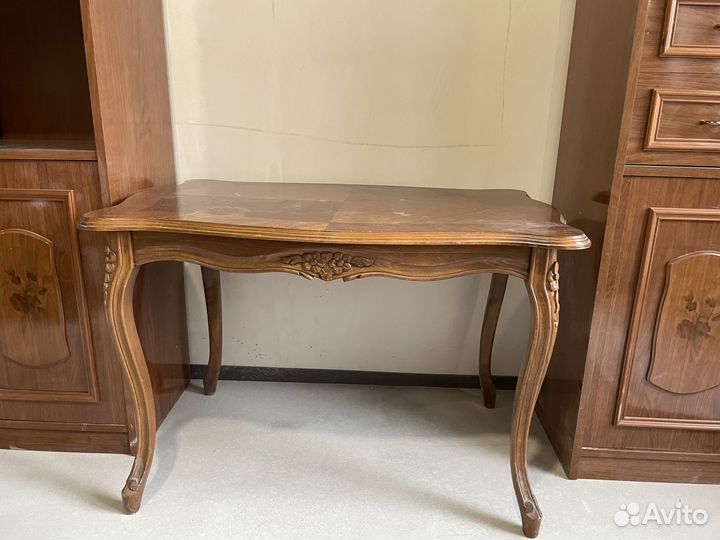 Журнальный стол