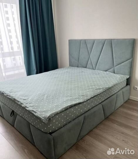 Кровать двухспальная