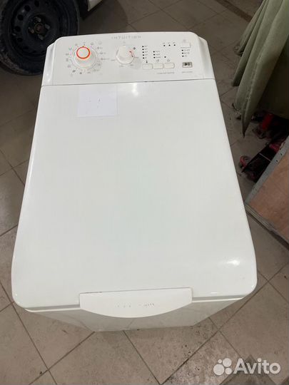 Стиральная машина с вертикальной загрузкой