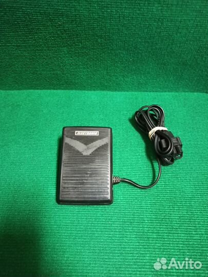 Оверлок Merrylock 005(2212К)