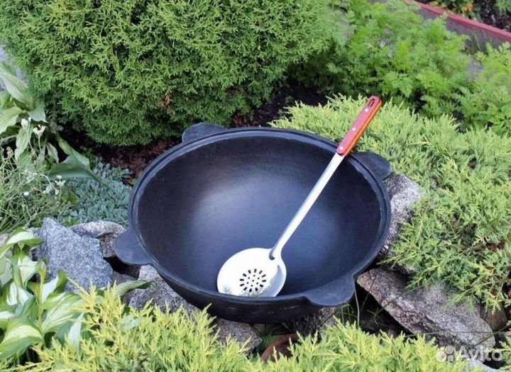 Казан чугунный с крышкой