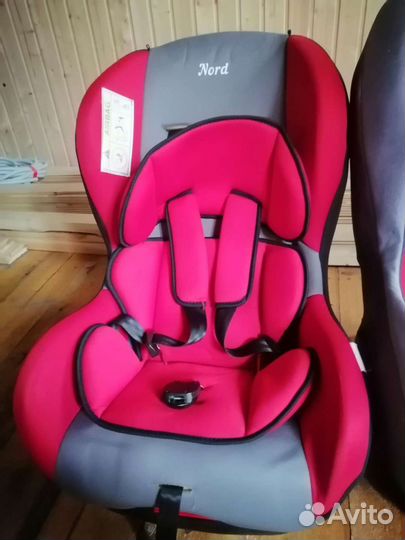 Детское автокресло 9-18кг
