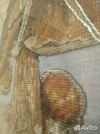 Вышивка крестом (вышитая картина)