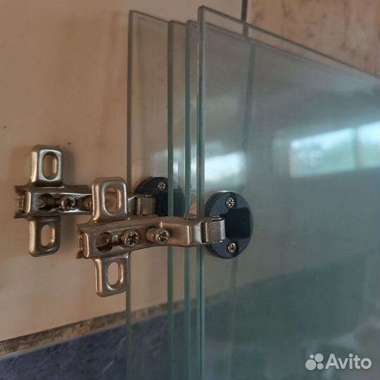 Стеклянные двери для шкафа