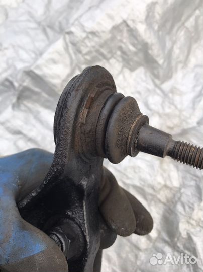 Рычаг верхний range rover sport