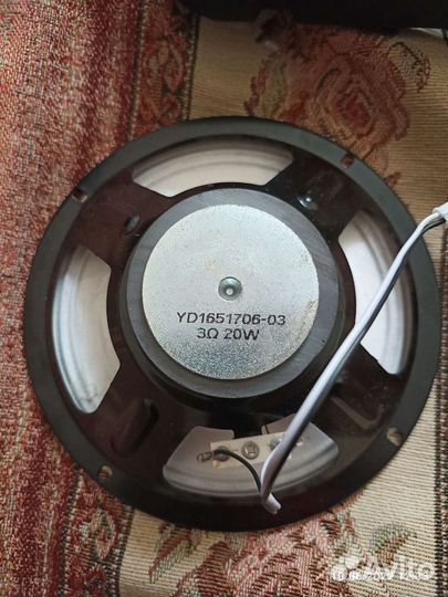 Корпус колонки с динамиком