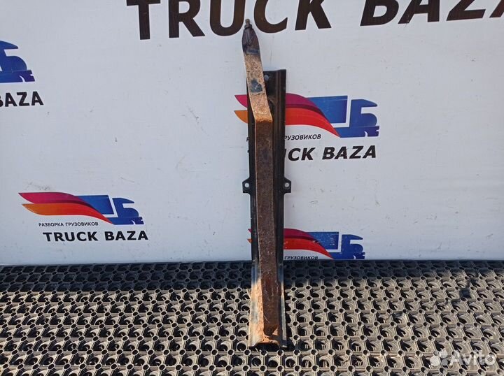 1735787 Кронштейн бака Adblue Daf XF105