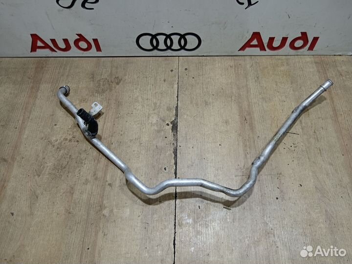 Трубка охлаждения audi a8 d4 4.2 fsi