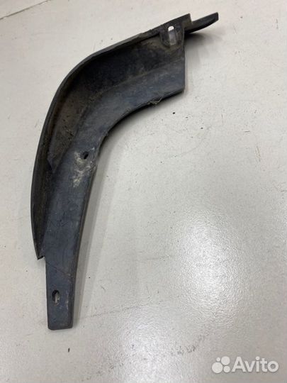 Брызговик передний правый Geely Mk