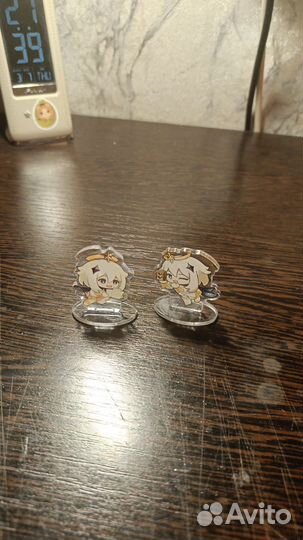 Стенд паймон геншин