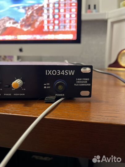 Invotone IXO34SW Трехполосный стерео кроссовер