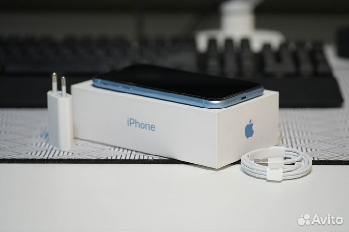 Apple iPhone Xr 64 гб, nano SIM+eSIM в идеале