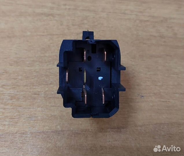 Контактная группа VW Passat B3/ Golf 3