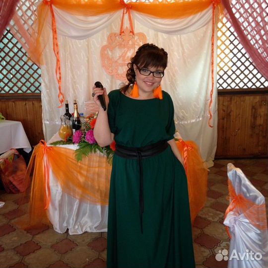 Ведущая/Тамада